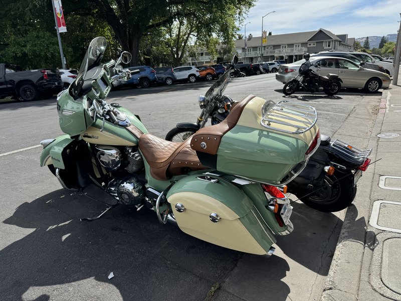 2015–2019 Indian ROADMASTER