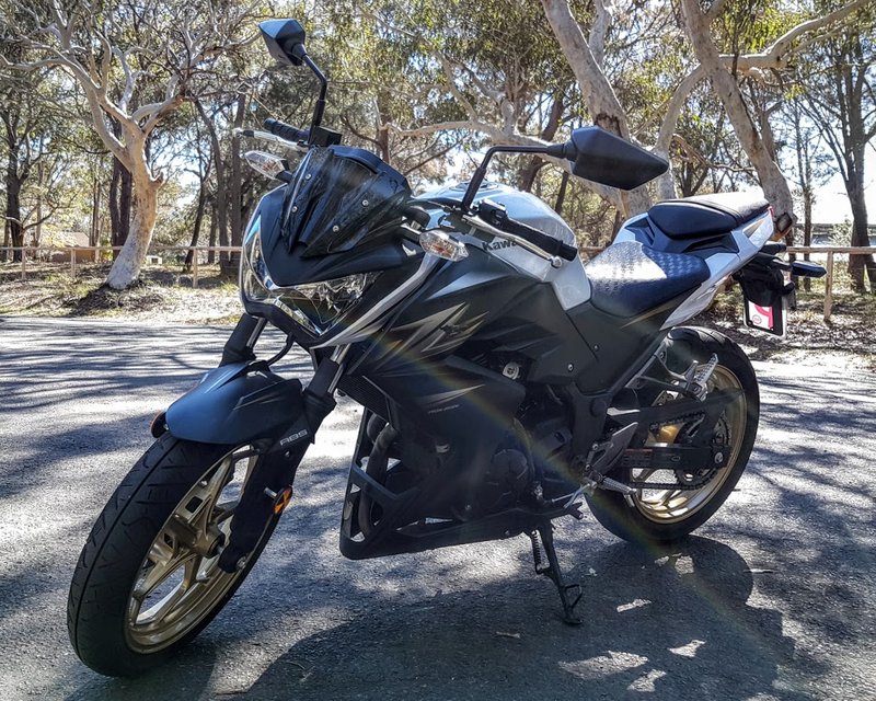 2015–2017 Kawasaki Z300