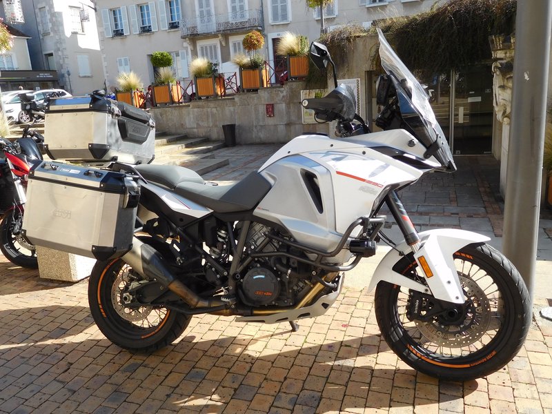 2015–2016 KTM 1290 SUPER ADVENTURE
