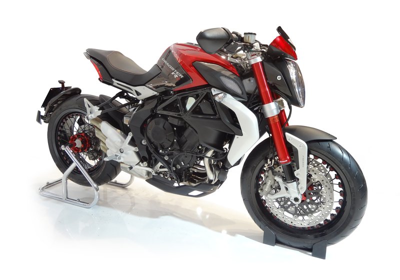2015 MV Agusta BRUTALE 800 DRAGSTER RR