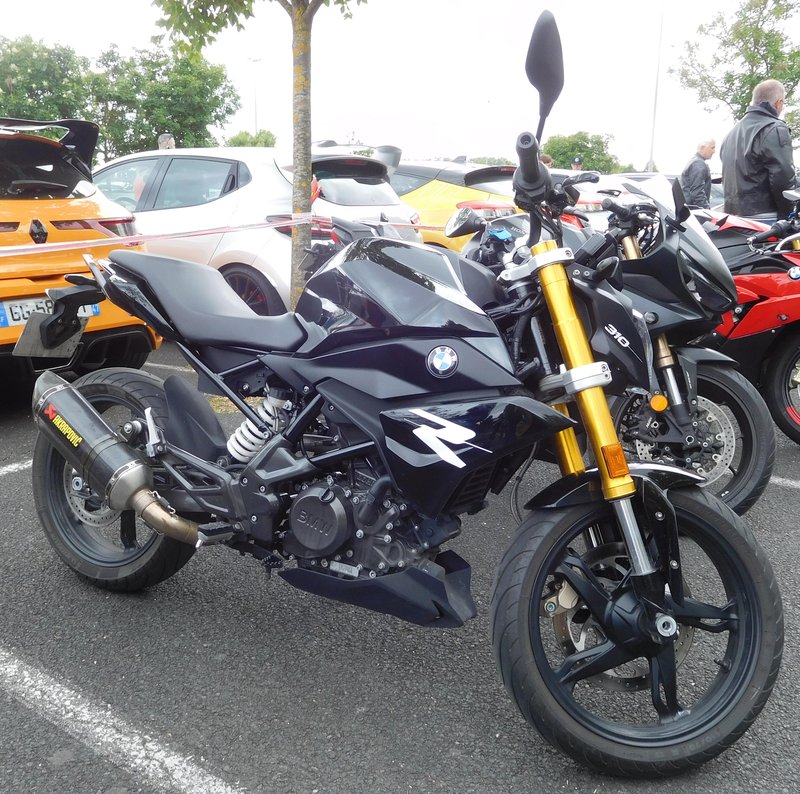 2016–2022 BMW G 310 R