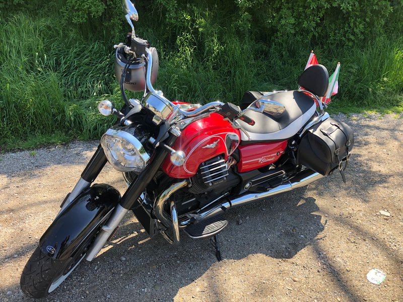 2016–2020 Moto Guzzi ELDORADO