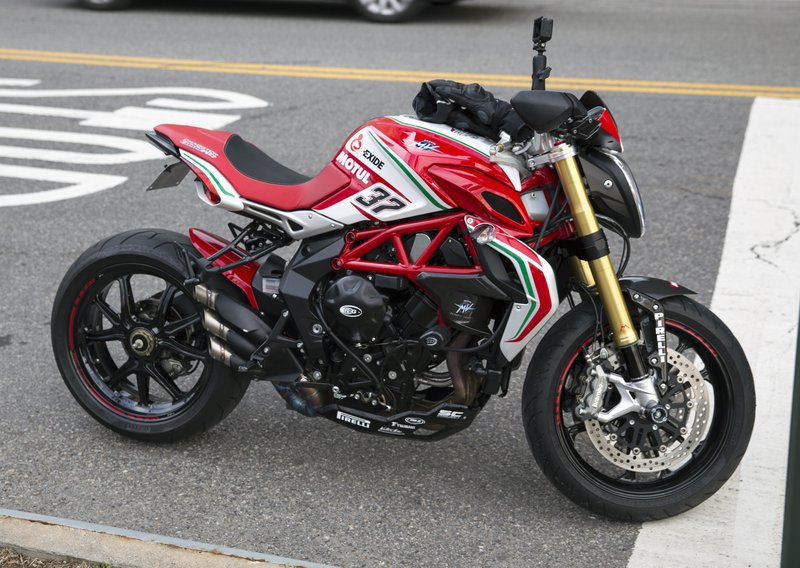 2016–2018 MV Agusta DRAGSTER 800
