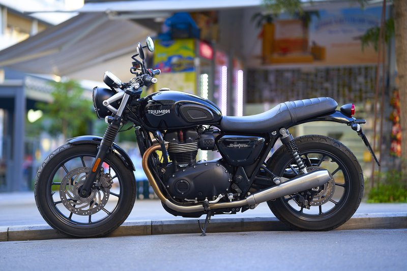 2021–2022 Triumph STREET TWIN