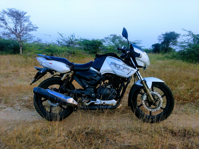 2016 TVS RTR 180