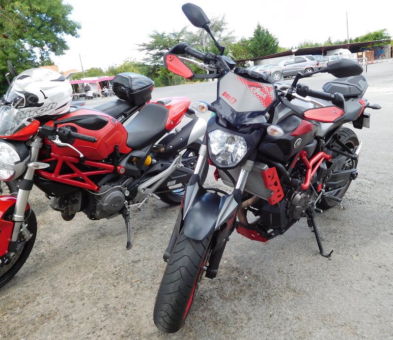 2016–2017 Yamaha MT-07 MOTO CAGE
