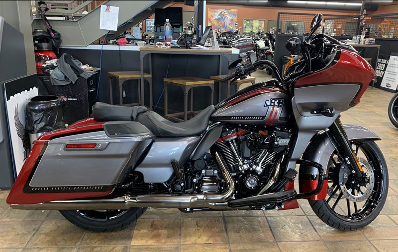 2018–2021 Harley-Davidson CVO ROAD GLIDE