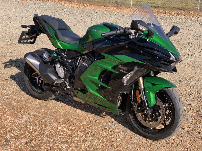 2018–2022 Kawasaki NINJA H2 SX SE