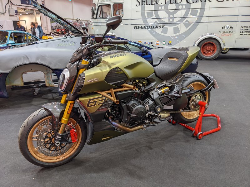 2019–2020 Ducati DIAVEL 1260