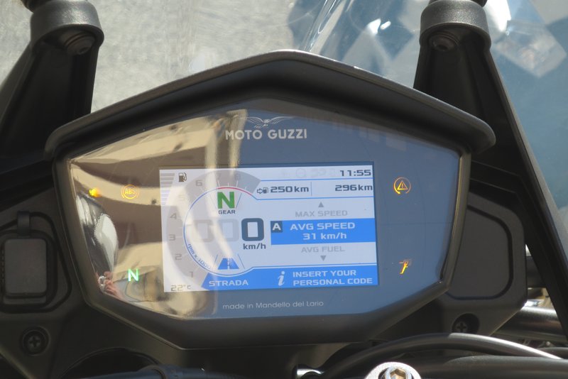 2019 Moto Guzzi V85 TT