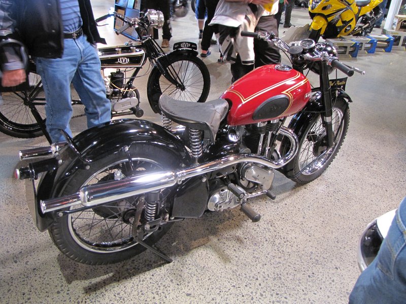 2020–2021 Hunter SPYDER 350