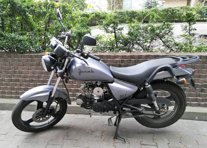 2020 Junak 902