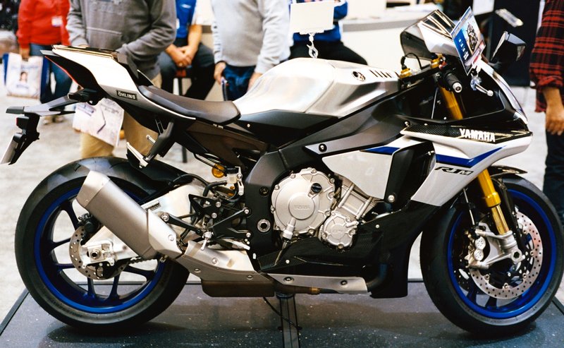 2020–2022 Yamaha R1M