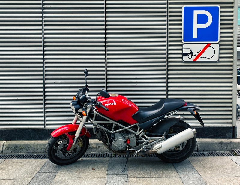 2021 Ducati MONSTER