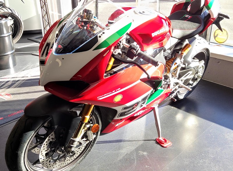 2021–2022 Ducati PANIGALE V2 BAYLISS