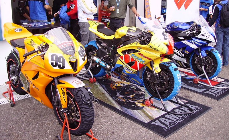 2021 Yamaha YZF R6 RACE