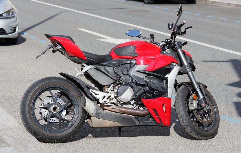 2022 Ducati STREETFIGHTER V2
