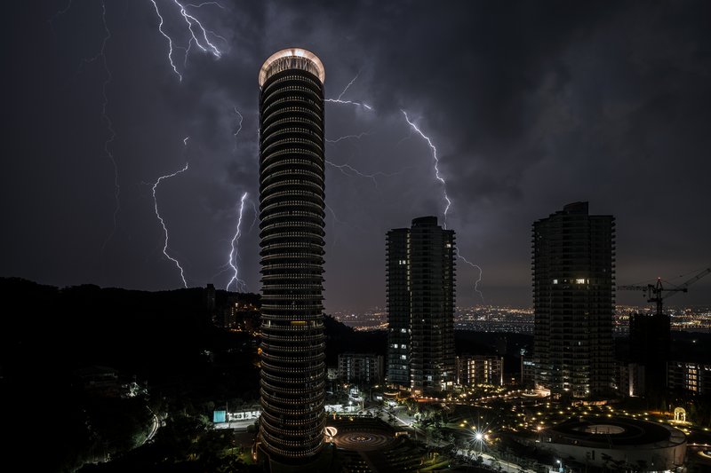 2022 Lightning STRIKE