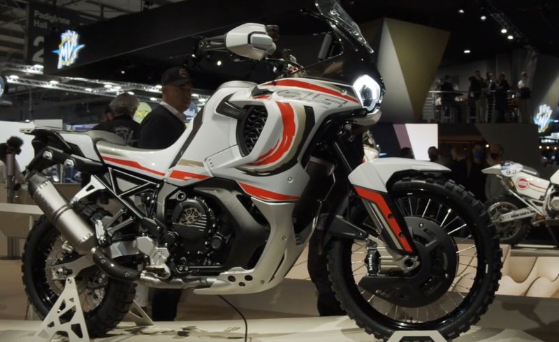 2022 MV Agusta LUCKY EXPLORER 9.5