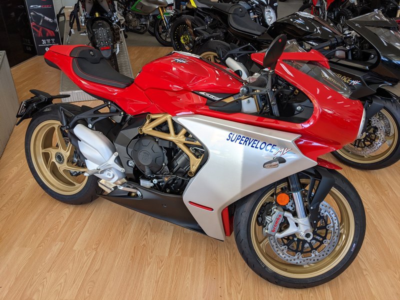 2022 MV Agusta SUPERVELOCE 800 S